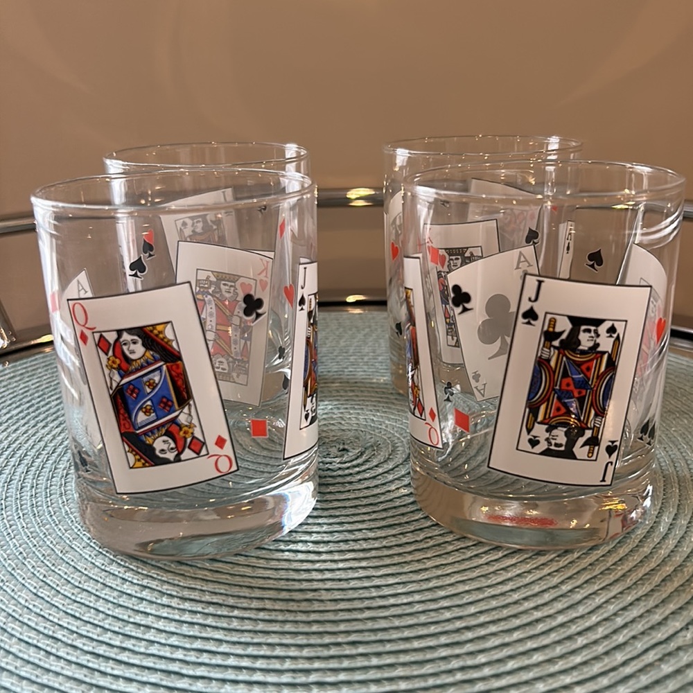 Luminarc “Card Party” Glasses - 4 pc Set - Picture 3 of 7